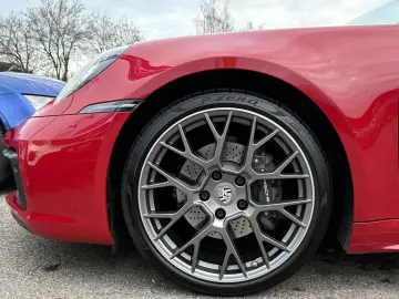 PORSCHE 992 911 CARRERA4 BOSE LEDER CHRONO KAMERA MEMORY