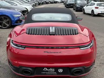 PORSCHE 992 911 CARRERA4 BOSE LEDER CHRONO KAMERA MEMORY