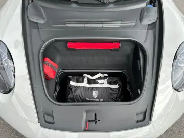 PORSCHE 911 Carrera 4   992.1  abged.Matrix Sport Chrono