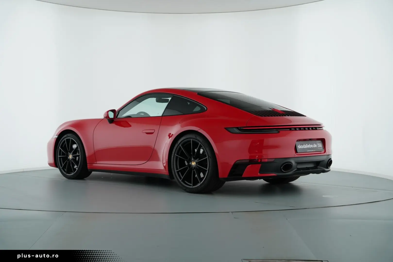 PORSCHE 992 CARRERA 4S CHRONO PANO LIFT MATRIX LED PDCC