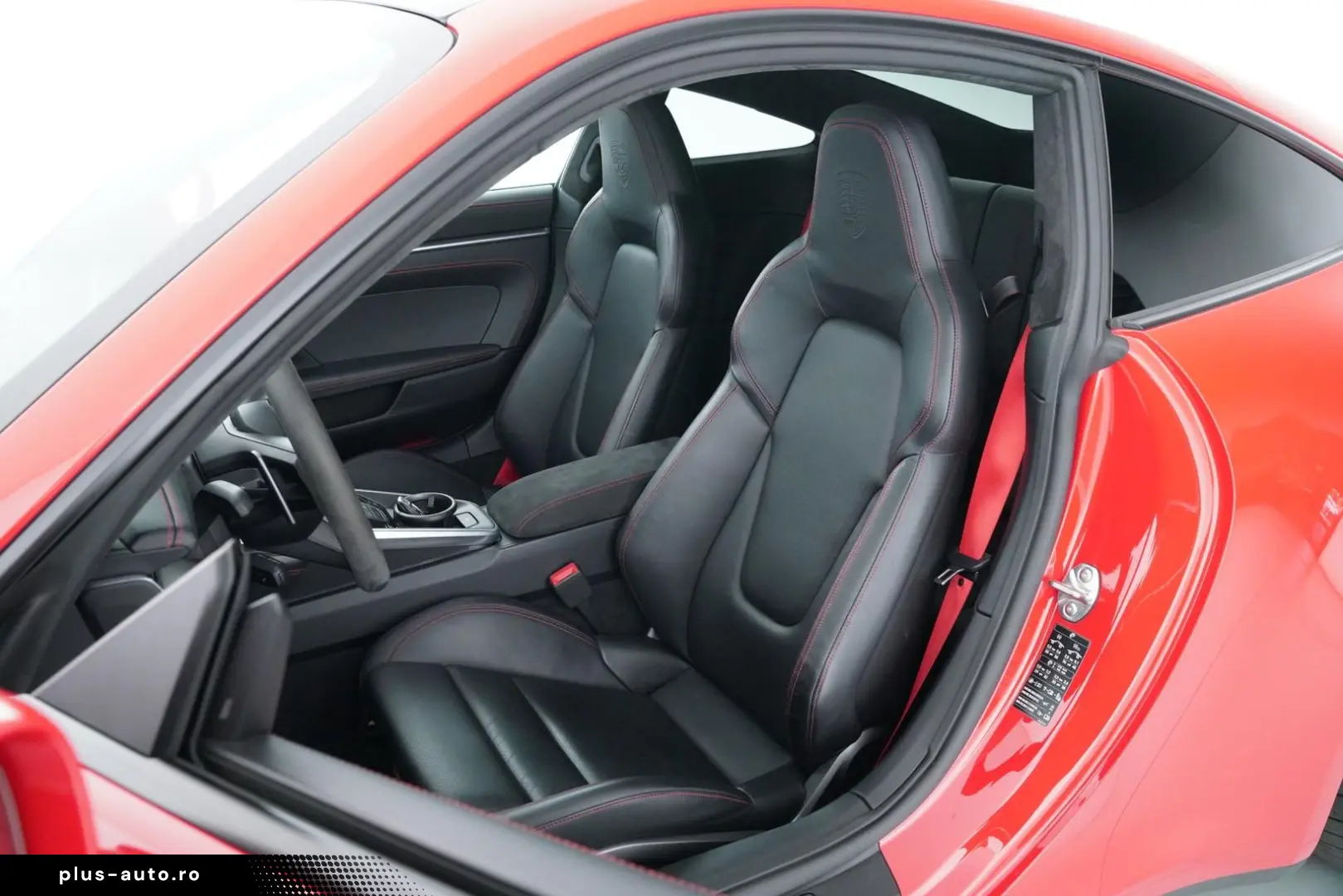 PORSCHE 992 CARRERA 4S CHRONO PANO LIFT MATRIX LED PDCC