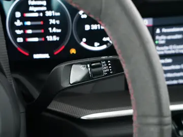 PORSCHE 992 CARRERA 4S CHRONO PANO LIFT MATRIX LED PDCC