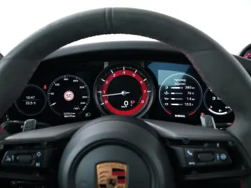 PORSCHE 992 CARRERA 4S CHRONO PANO LIFT MATRIX LED PDCC