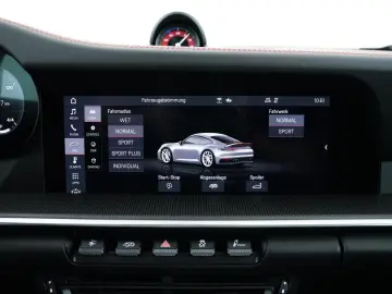 PORSCHE 992 CARRERA 4S CHRONO PANO LIFT MATRIX LED PDCC