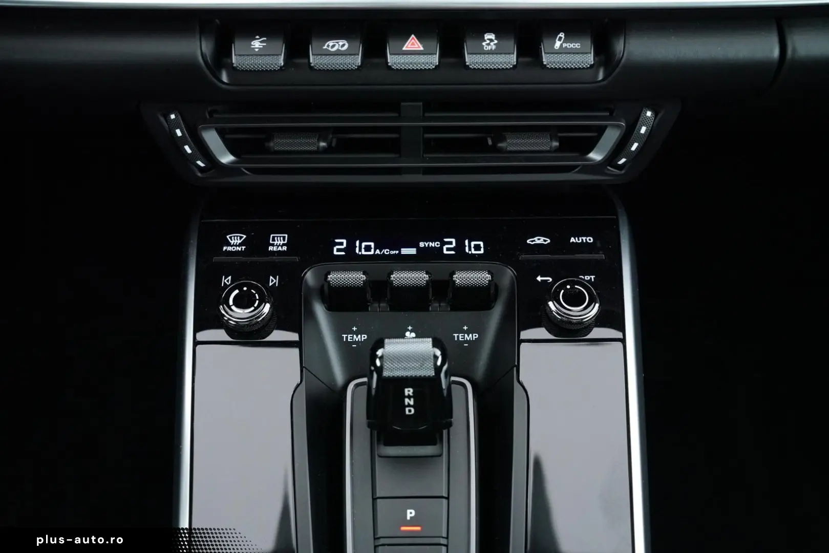 PORSCHE 992 CARRERA 4S CHRONO PANO LIFT MATRIX LED PDCC