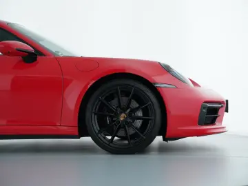 PORSCHE 992 CARRERA 4S CHRONO PANO LIFT MATRIX LED PDCC