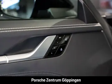 PORSCHE 992 911 Carrera 4S LED-Matrix Sportabgas BOSE