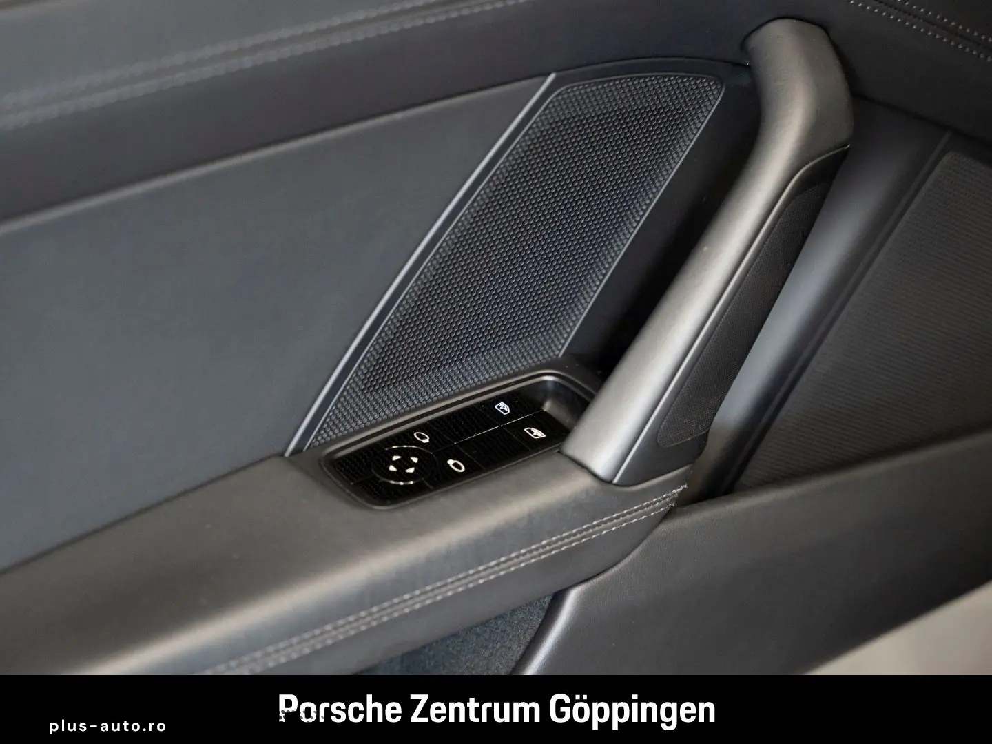 PORSCHE 992 911 Carrera 4S LED-Matrix Sportabgas BOSE