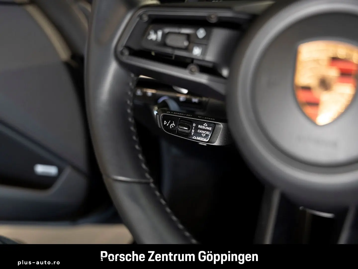 PORSCHE 992 911 Carrera 4S LED-Matrix Sportabgas BOSE