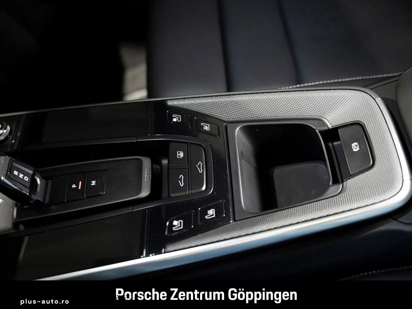 PORSCHE 992 911 Carrera 4S LED-Matrix Sportabgas BOSE