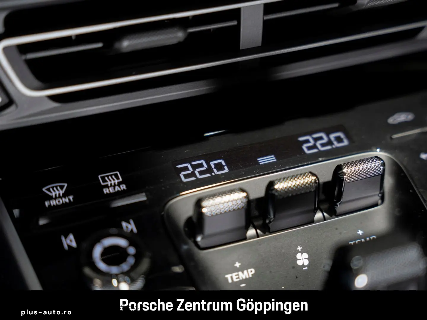 PORSCHE 992 911 Carrera 4S LED-Matrix Sportabgas BOSE