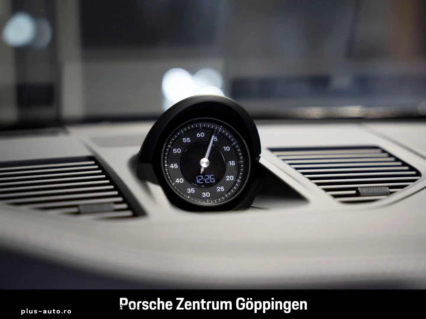 PORSCHE 992 911 Carrera 4S LED-Matrix Sportabgas BOSE