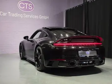 PORSCHE 992 GTS   6.100 KM
