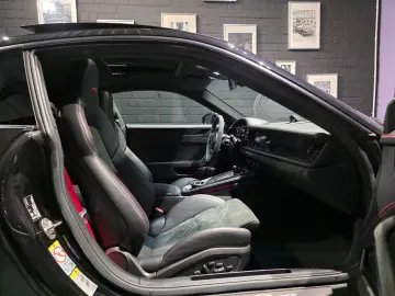 PORSCHE 992 GTS   6.100 KM
