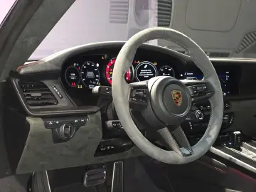 PORSCHE 992 GTS   6.100 KM