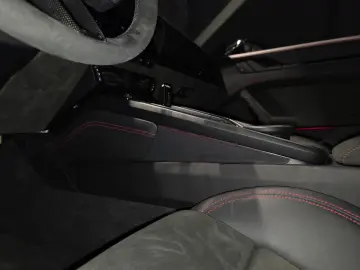 PORSCHE 992 GTS   6.100 KM