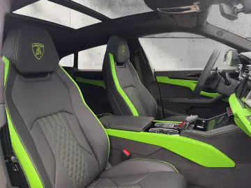 Lamborghini Urus SE MY2026