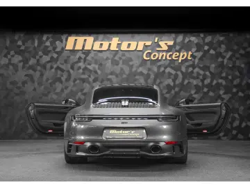 PORSCHE 992 Carrera 4 GTS Coupé PDK