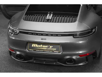 PORSCHE 992 Carrera 4 GTS Coupé PDK