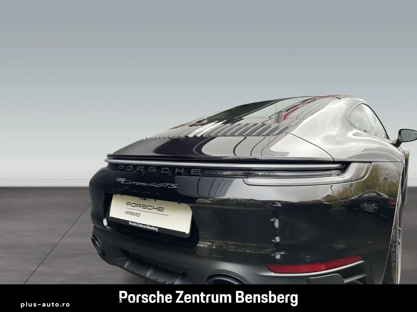 PORSCHE 911 Carrera 4 GTS Schiebedach 18W BOSE RFK