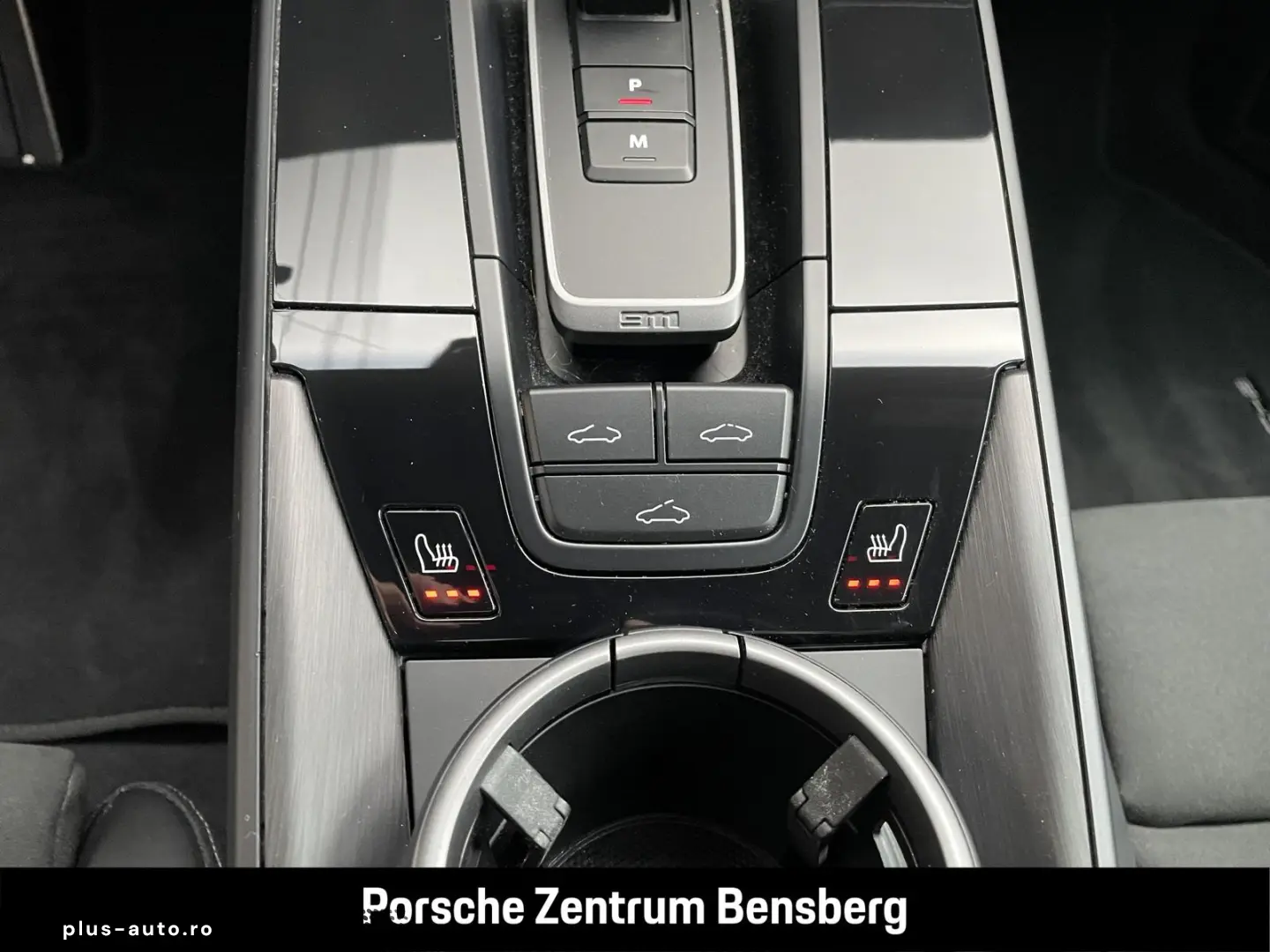 PORSCHE 911 Carrera 4 GTS Schiebedach 18W BOSE RFK