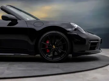 PORSCHE 911-992 CARRERA 4S CABRIO SPORTDESIGN BURMESTER