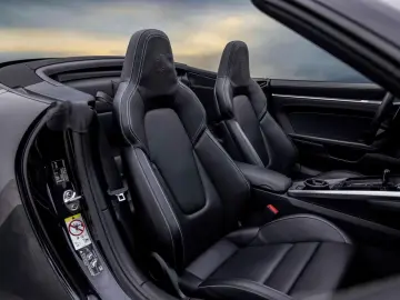 PORSCHE 911-992 CARRERA 4S CABRIO SPORTDESIGN BURMESTER