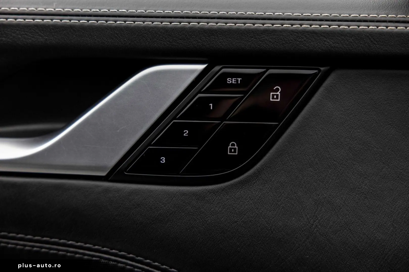 PORSCHE 911-992 CARRERA 4S CABRIO SPORTDESIGN BURMESTER