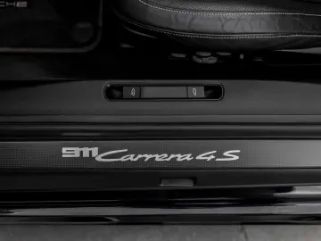 PORSCHE 911-992 CARRERA 4S CABRIO SPORTDESIGN BURMESTER