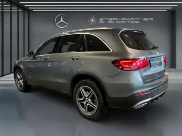 MERCEDES-BENZ GLC 300 de 4M AMG MBUX CarPlay Totwink&hellip;