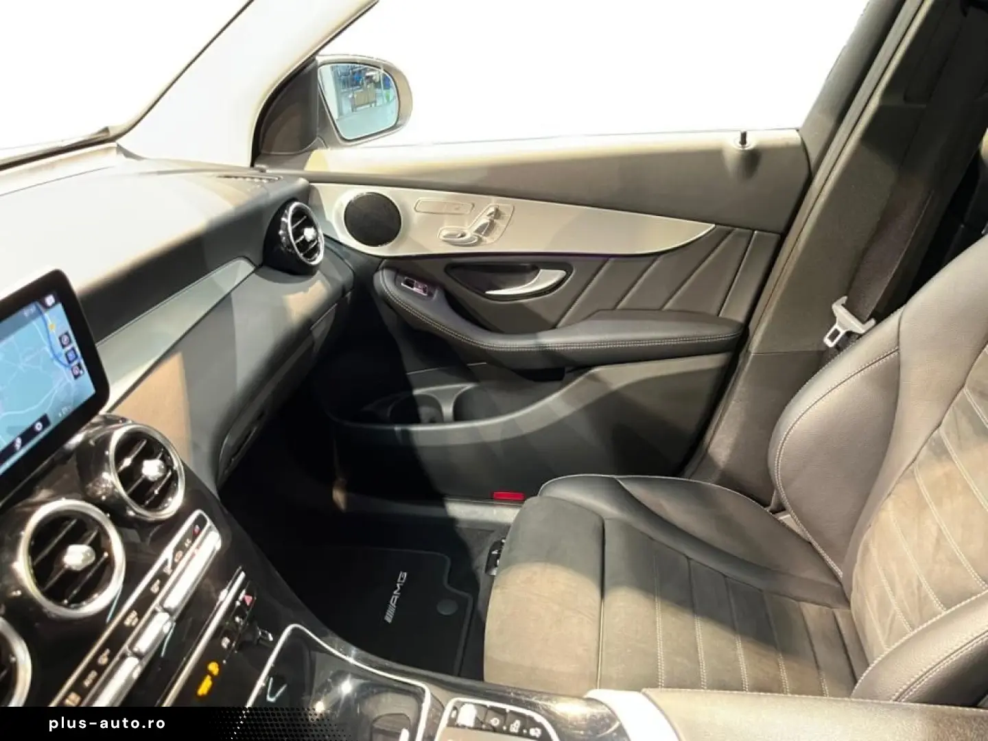 MERCEDES-BENZ GLC 300e 4M AMG AMG MBUX Night HUD Pano