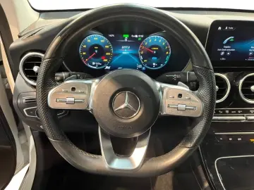 MERCEDES-BENZ GLC 300e 4M AMG AMG MBUX Night HUD Pano