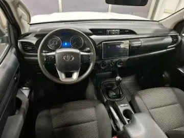 TOYOTA Hilux Double Cab Duty4x4