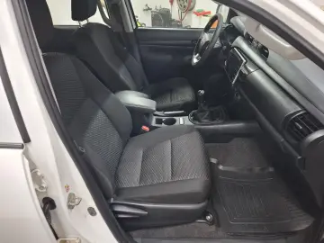 TOYOTA Hilux Double Cab Duty4x4