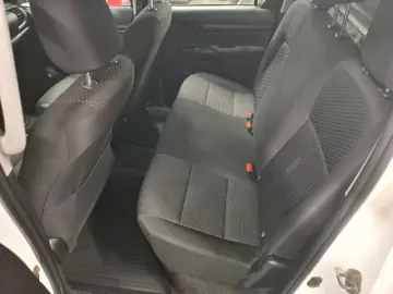 TOYOTA Hilux Double Cab Duty4x4