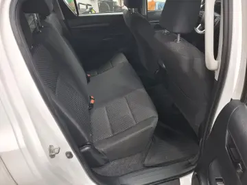 TOYOTA Hilux Double Cab Duty4x4