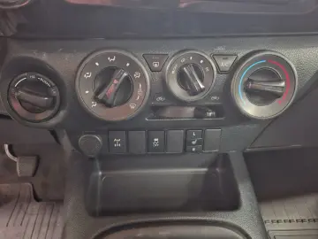 TOYOTA Hilux Double Cab Duty4x4