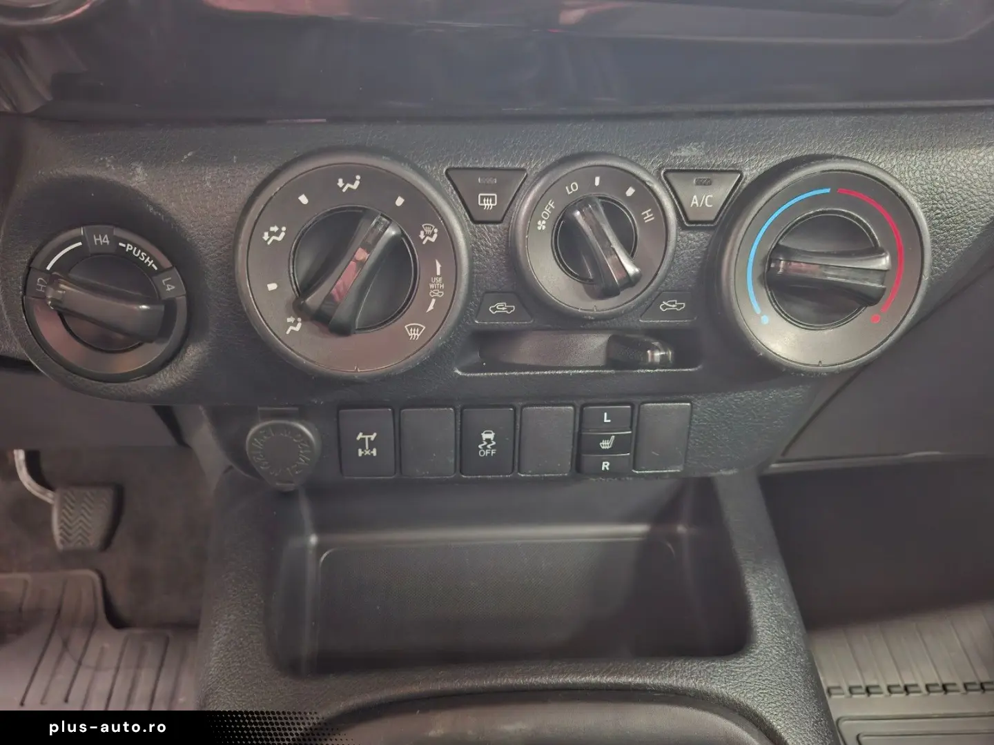 TOYOTA Hilux Double Cab Duty4x4