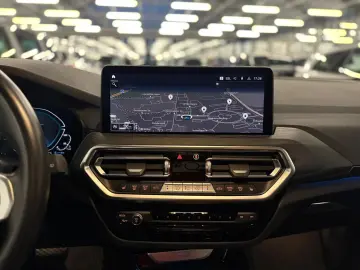 BMW X3 xDrive30e xDrive  LED Kamera PDC CarPlay