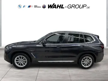 BMW X3 xDrive30e HIFI DAB LED PANO AHK ALU 18