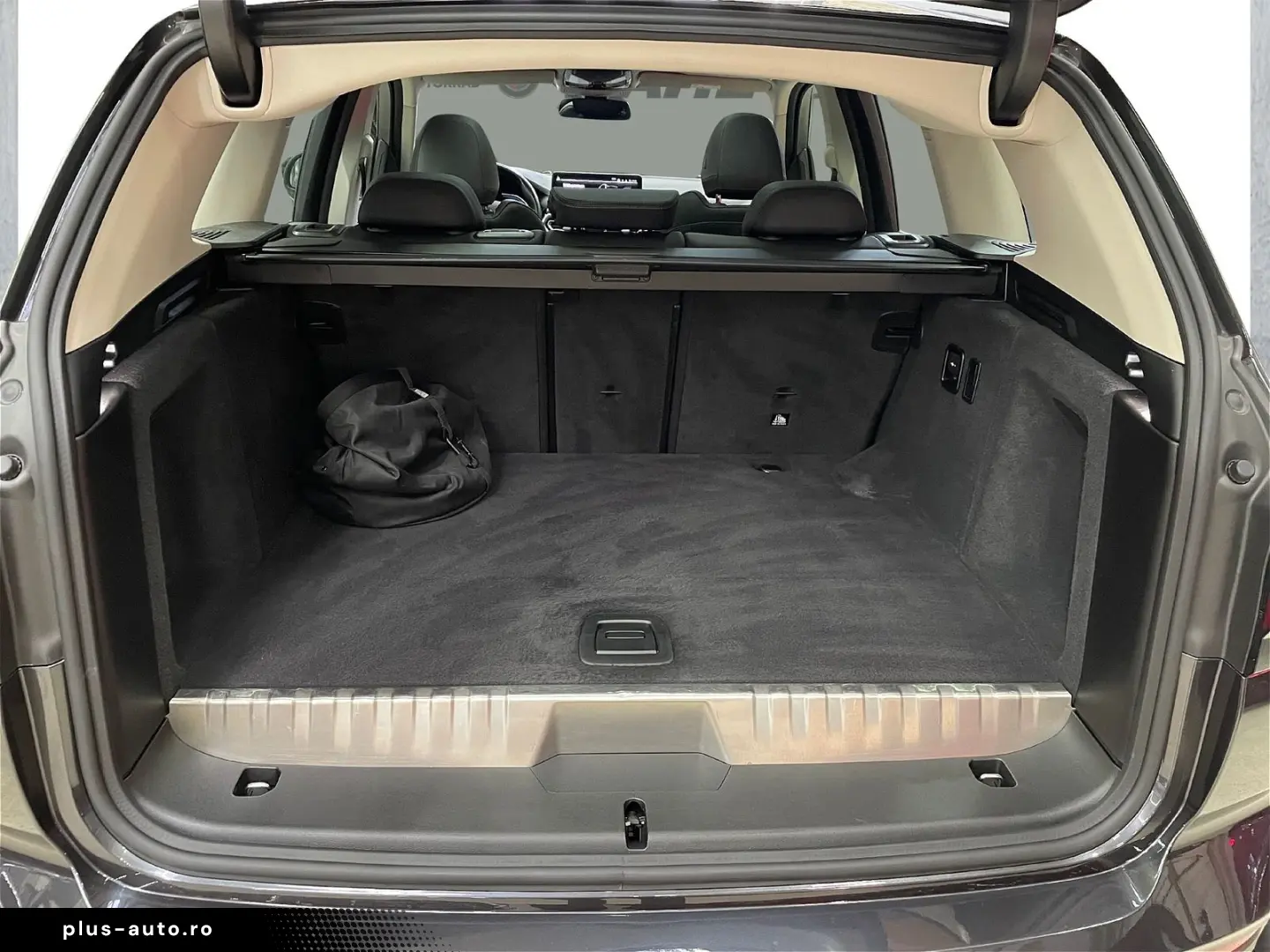 BMW X3 xDrive30e HIFI DAB LED PANO AHK ALU 18