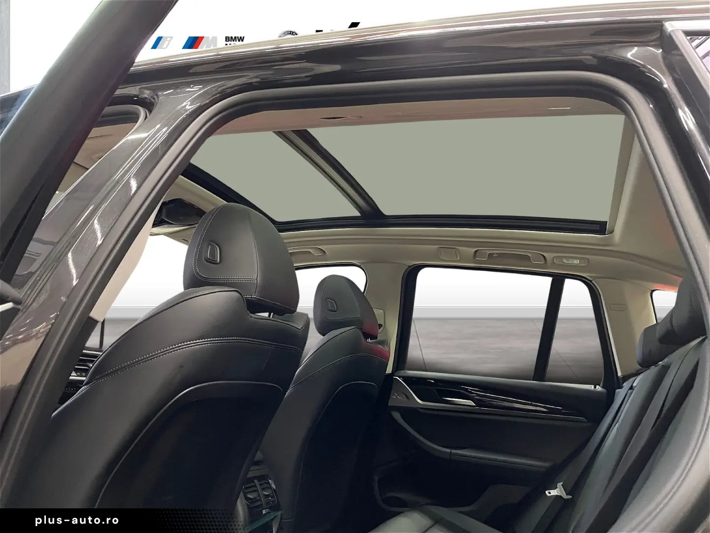 BMW X3 xDrive30e HIFI DAB LED PANO AHK ALU 18