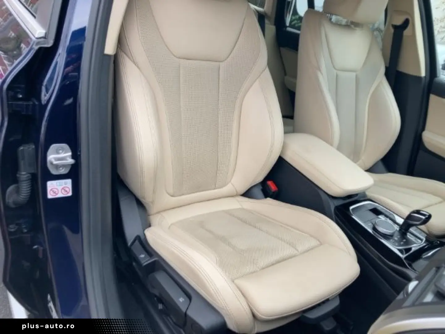 BMW X3 xDr20i LC  LED Kamera PDC DAB SHZ