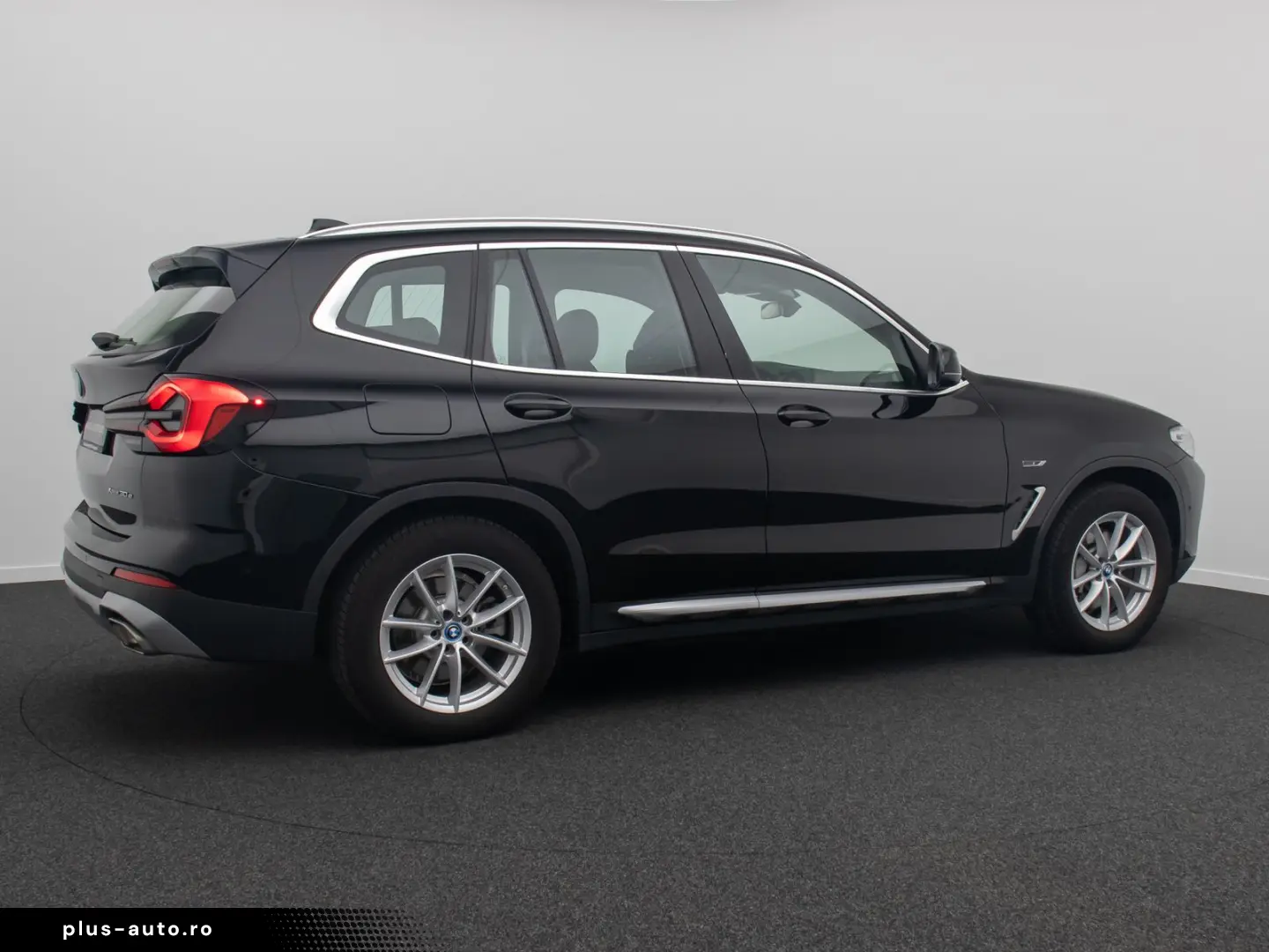 BMW X3 xD30e DriveAss DAB Kamera HiFi WLAN Sportsitz