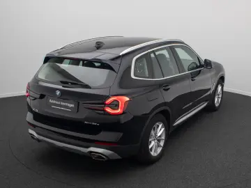 BMW X3 xD30e DriveAss DAB Kamera HiFi WLAN Sportsitz