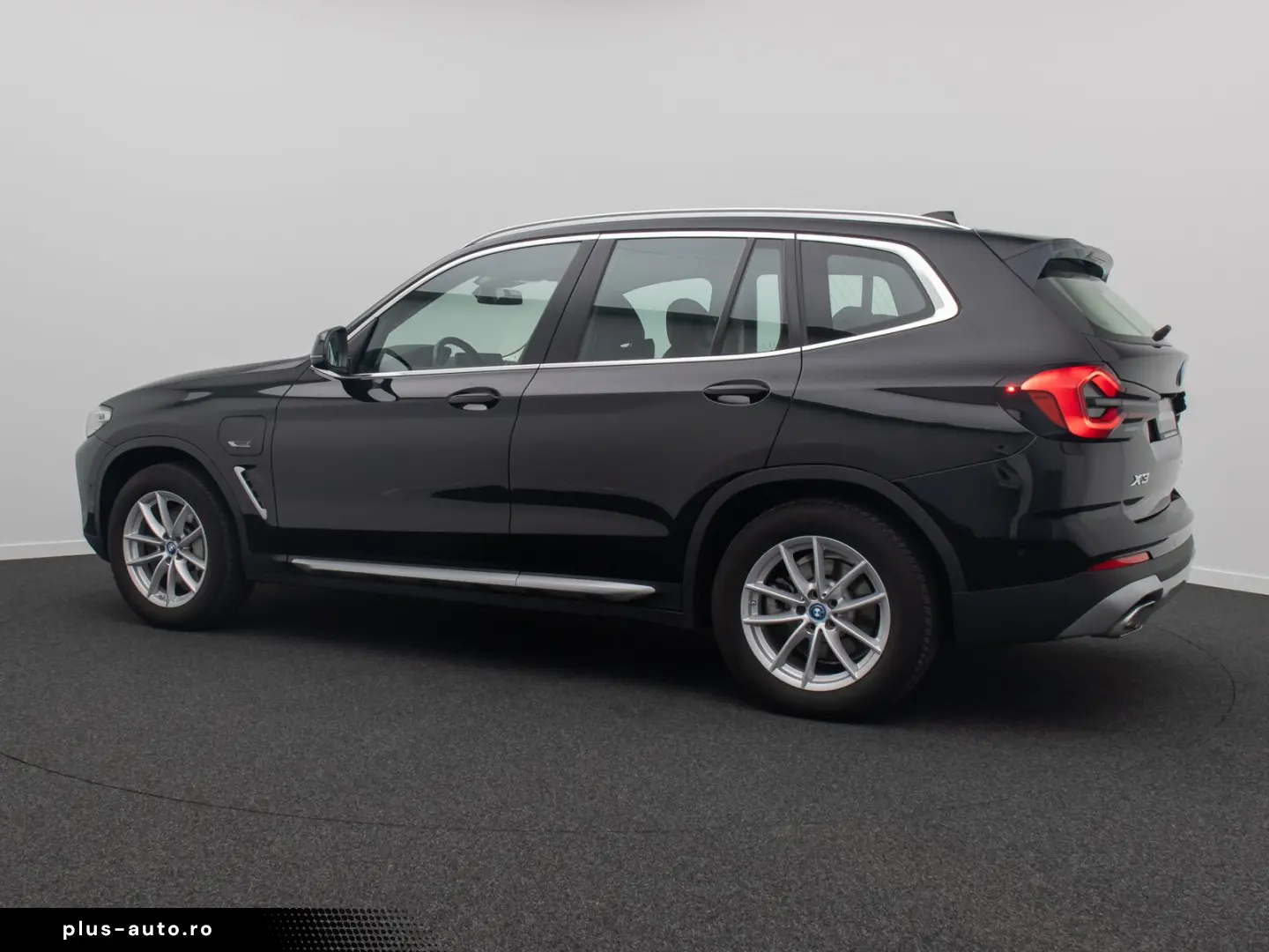 BMW X3 xD30e DriveAss DAB Kamera HiFi WLAN Sportsitz