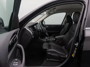 BMW X3 xD30e DriveAss DAB Kamera HiFi WLAN Sportsitz