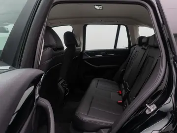 BMW X3 xD30e DriveAss DAB Kamera HiFi WLAN Sportsitz