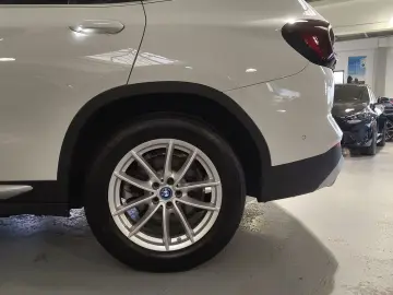 BMW X3 xDrive30e NaviProf Komfortzugang HUD Laser