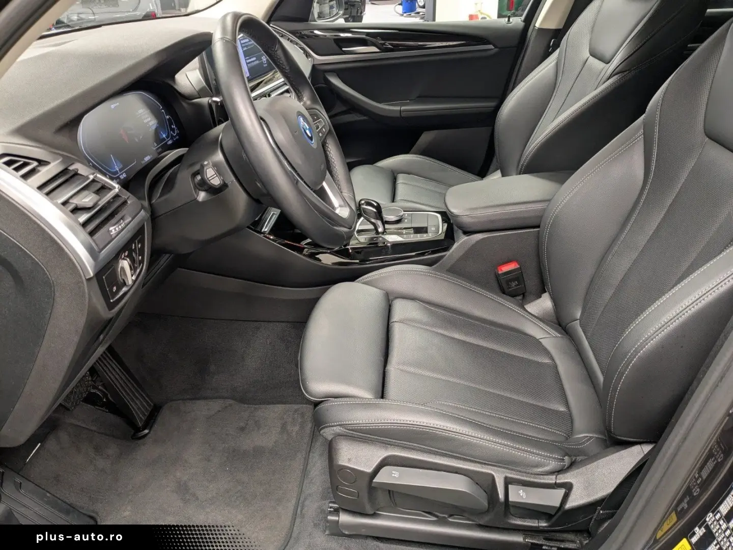 BMW X3 xDrive30e PA PDC DAB LED WLAN Shz